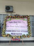 Karangan bunga Papan  Pernikahan Palangkaraya 0321